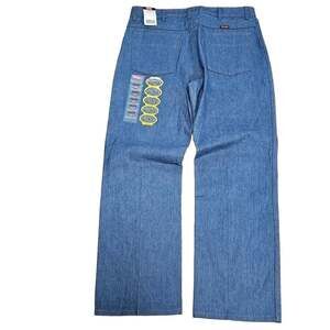 NWT Wrangler Men’s Stretch Jeans 36x29 Medium Wash Straight Leg